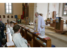 Dankgottesdienst der Kommunionkinder (Foto: Karl-Franz Thiede)